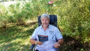 Simon de Vries (69 jaar) kreeg Trombose op vakantie.