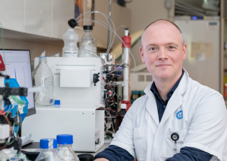 Dr Rolf Urbanus