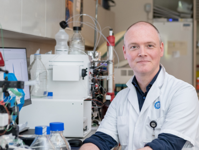 Dr Rolf Urbanus